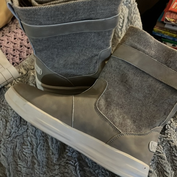 Women’s hey dude, boots size 7 - Picture 2 of 5